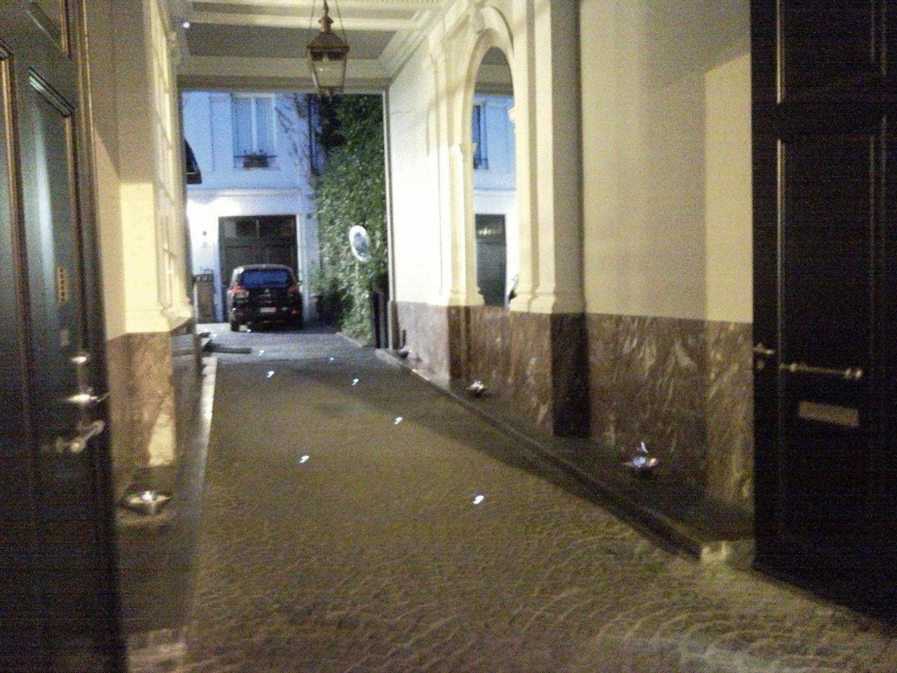 בריסל Hotel La Legende מראה חיצוני תמונה