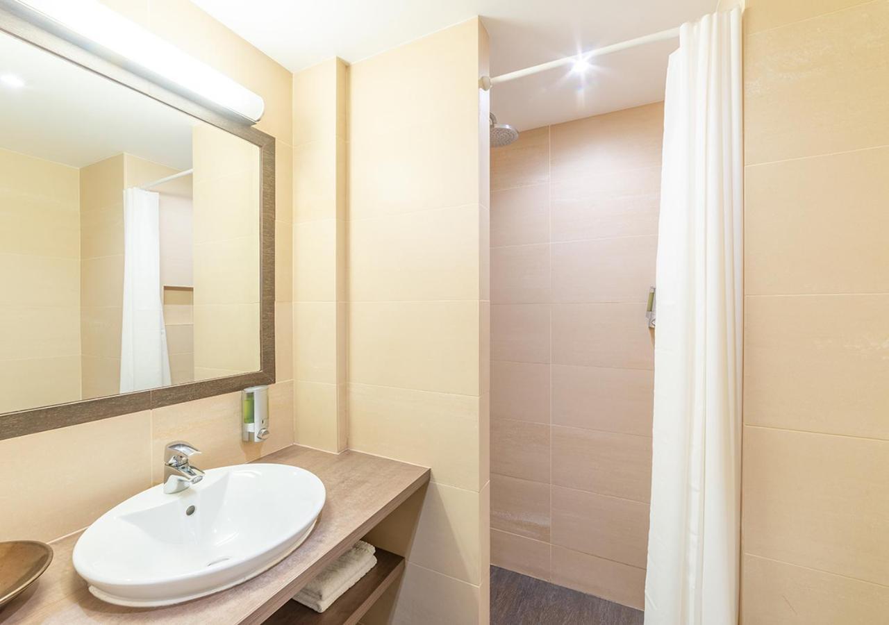 בריסל Hotel La Legende מראה חיצוני תמונה
